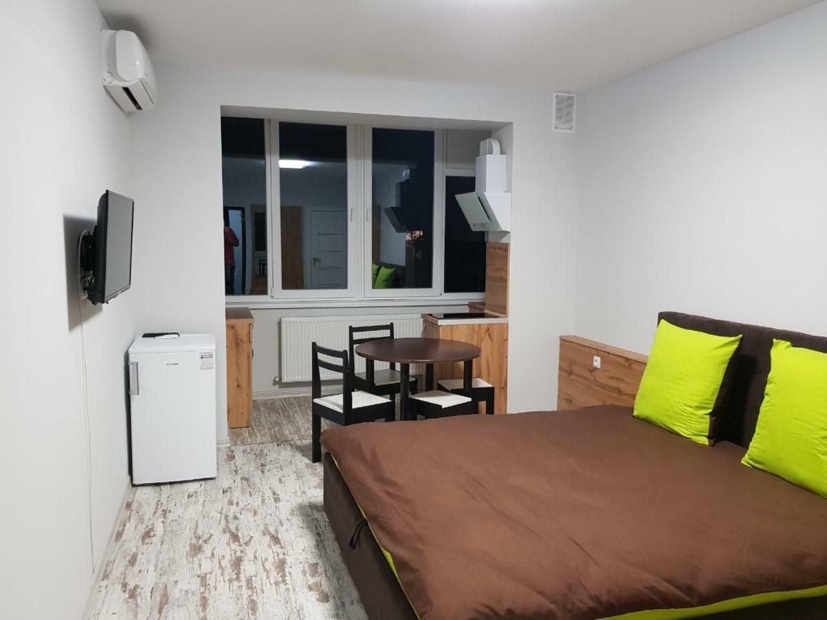 Silver Star Apartment 40B Užhorod Esterno foto